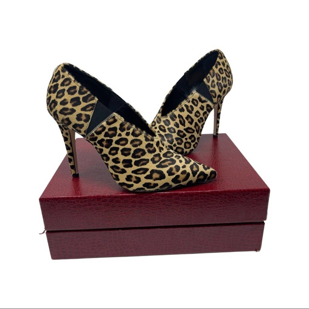 NWT Tamara Mellon League 105 Leopard Haircalf Booties SIZE 38.5 - Picture 3 of 12